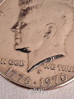 1776-1976 D Bicentennial Kennedy Half Dollar With Error On Independence