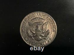 1971 KENNEDY HALF DOLLAR No Mint Mark Very Good Condition